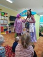 /album/divadlojak-sla-lucinka-do-skolky/img-20210922-091523-jpg/